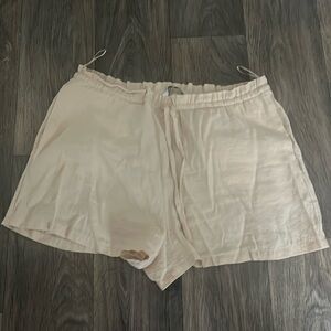 Zara women’s shorts. Size XL